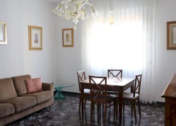 Salone - Appartamento via Ugo Lenzi, Bologna (zona Centro Storico) - foto 3