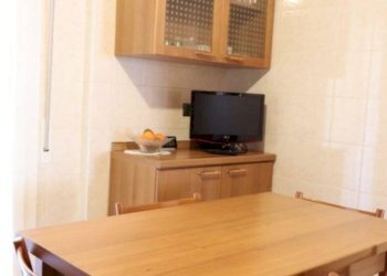 Cucina - Appartamento via Ugo Lenzi, Bologna (zona Centro Storico) - foto 21