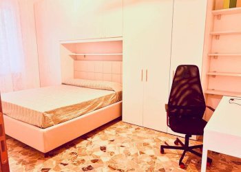 Camera da letto - Appartamento via Ugo Lenzi, Bologna (zona Centro Storico) - foto 34