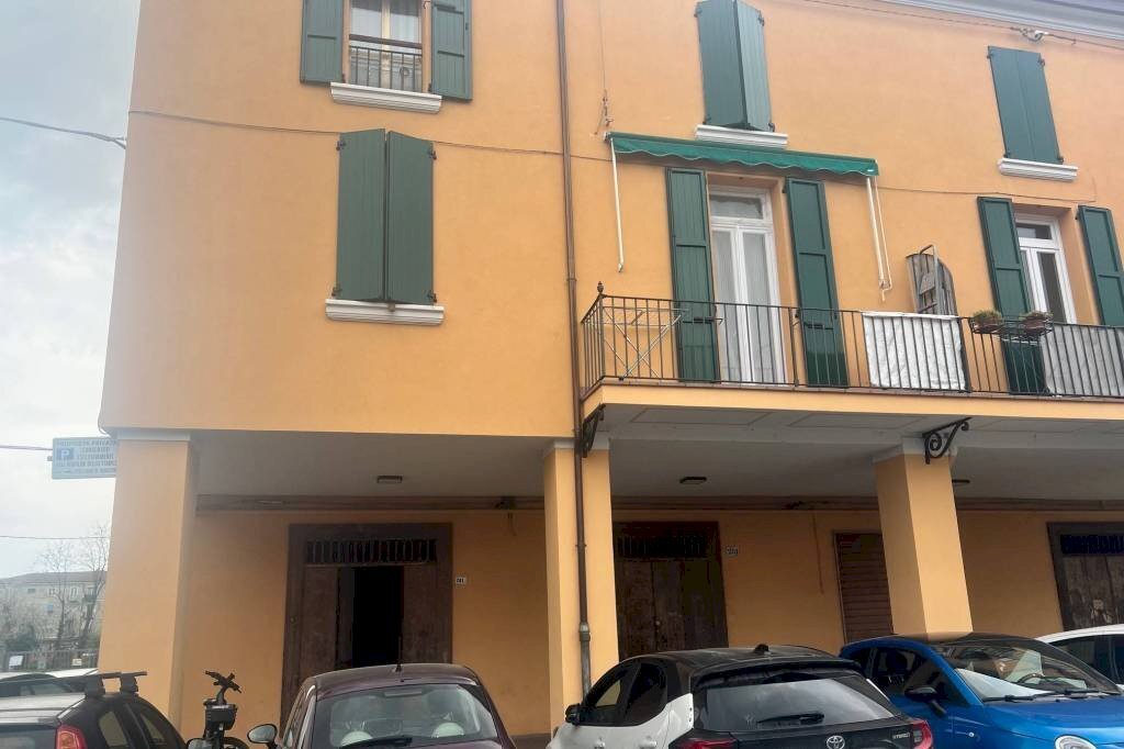 Facciata - Warehouse via di Corticella, Bologna (neighborhood Corticella) - photo 1