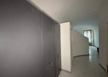 Corridoio - Two-room apartment via Giovanni Battista Beccaria, 7, Mondovì - photo 15
