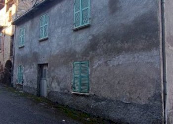 Facciata - Casa indipendente Frazione Costa Case Reggio, Priero - foto 3