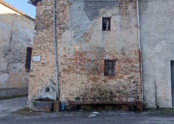 Facciata - Casa indipendente Frazione Costa Case Reggio, Priero - foto 8