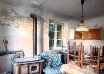 Salone - Casa indipendente Frazione Costa Case Reggio, Priero - foto 16