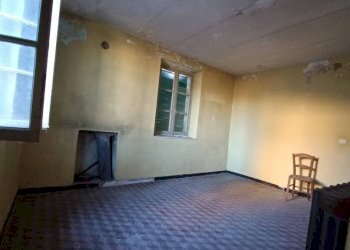 Stanza non arredata - Casa indipendente Frazione Costa Case Reggio, Priero - foto 20
