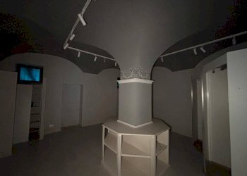 Interno non residenziale - Negozio via Giovanni Battista Beccaria, 5B, Mondovì - foto 12