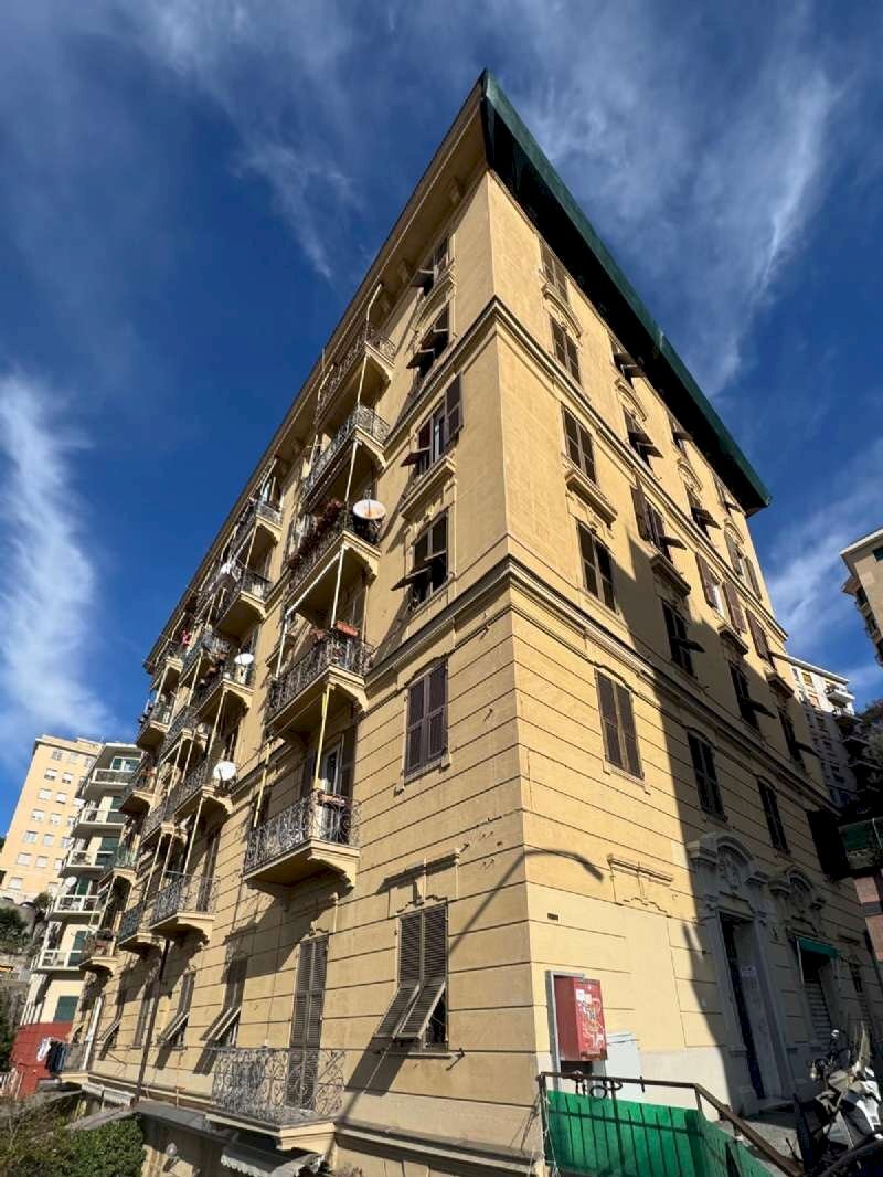 appartamento in vendita genova via acquarone (5) - Trilocale via Acquarone, Genova (zona Castelletto) - foto 3