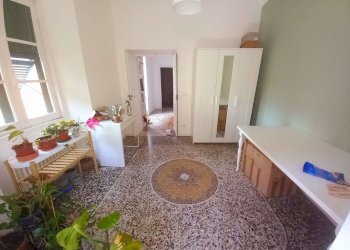 appartamento in locazione salita inferiore sant\'an - Trilocale salita Inferiore Sant'Anna, Genova (zona Castelletto) - foto 2