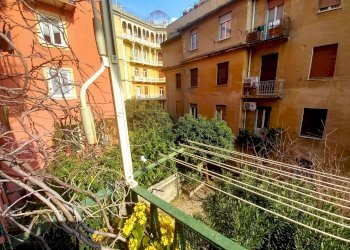 appartamento in locazione salita inferiore sant\'an - Trilocale salita Inferiore Sant'Anna, Genova (zona Castelletto) - foto 4