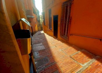 appartamento in locazione salita inferiore sant\'an - Trilocale salita Inferiore Sant'Anna, Genova (zona Castelletto) - foto 16