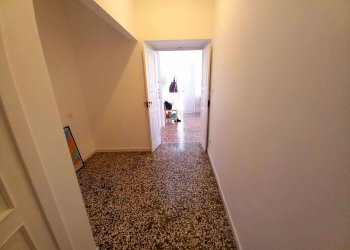 zona studio - Trilocale salita Inferiore Sant'Anna, 29-2, Genova (zona Castelletto) - foto 34