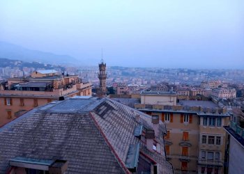 appartamento in locazione circonvalmonte (5) - Appartamento mura di San Bernardino, Genova (zona Castelletto) - foto 1