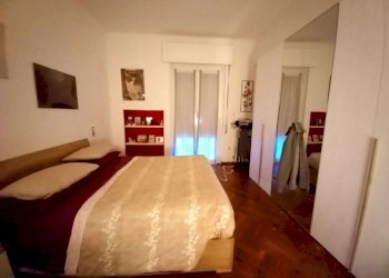 appartamento in locazione circonvalmonte (9) - Appartamento mura di San Bernardino, Genova (zona Castelletto) - foto 10