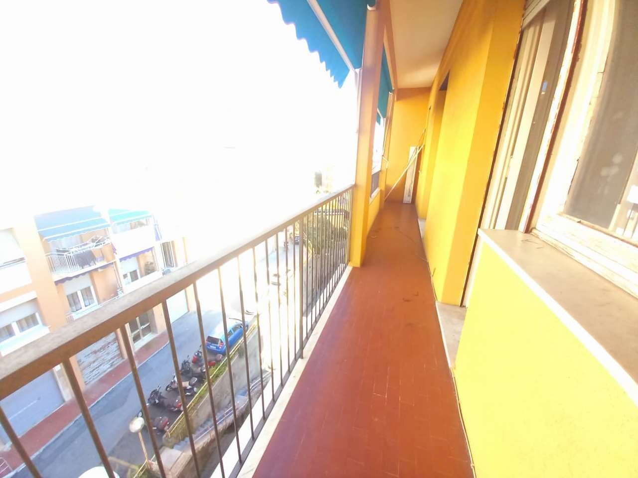 appartamento in vendita piano alto con balcone gen - Four-room apartment corso Europa, Genova (neighborhood Sturla) - photo 3