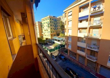 appartamento in vendita piano alto con balcone gen - Trilocale corso Europa, Genova (zona Sturla) - foto 4