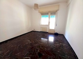 appartamento in vendita piano alto con balcone gen - Trilocale corso Europa, Genova (zona Sturla) - foto 6