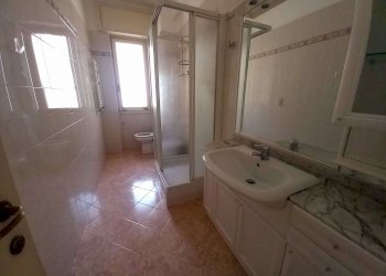 appartamento in vendita piano alto con balcone gen - Trilocale corso Europa, Genova (zona Sturla) - foto 11