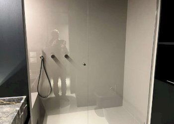 appartamento in lo0cazione arredato con posto auto - Bilocale viale Brigate Partigiane, Genova (zona Foce) - foto 14