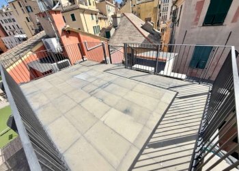 img_2538 - Attico Genova (zona Carignano) - foto 1