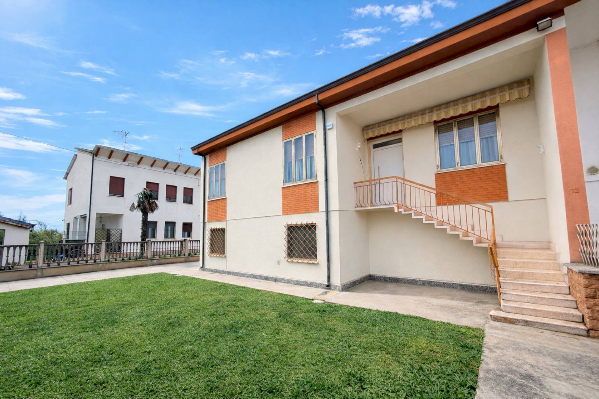 Foto 1 - Semi-detached house Poggio Rusco - photo 1