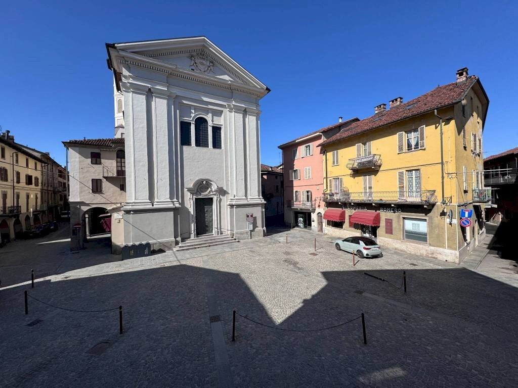 Zona - Two-room apartment piazza Garavella, Carmagnola - photo 1