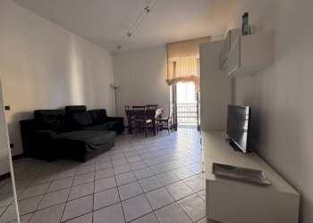 Salone - Two-room apartment piazza Garavella, Carmagnola - photo 5