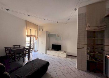 Salone - Two-room apartment piazza Garavella, Carmagnola - photo 7