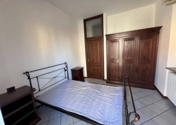 Camera da letto - Two-room apartment piazza Garavella, Carmagnola - photo 9