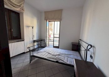 Camera da letto - Two-room apartment piazza Garavella, Carmagnola - photo 11