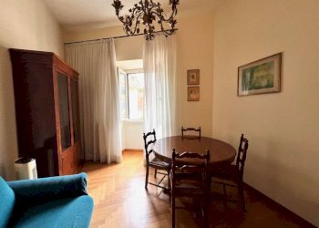 Salone - Three-room apartment via di San Francesco a Ripa, Roma (neighborhood Trastevere) - photo 2