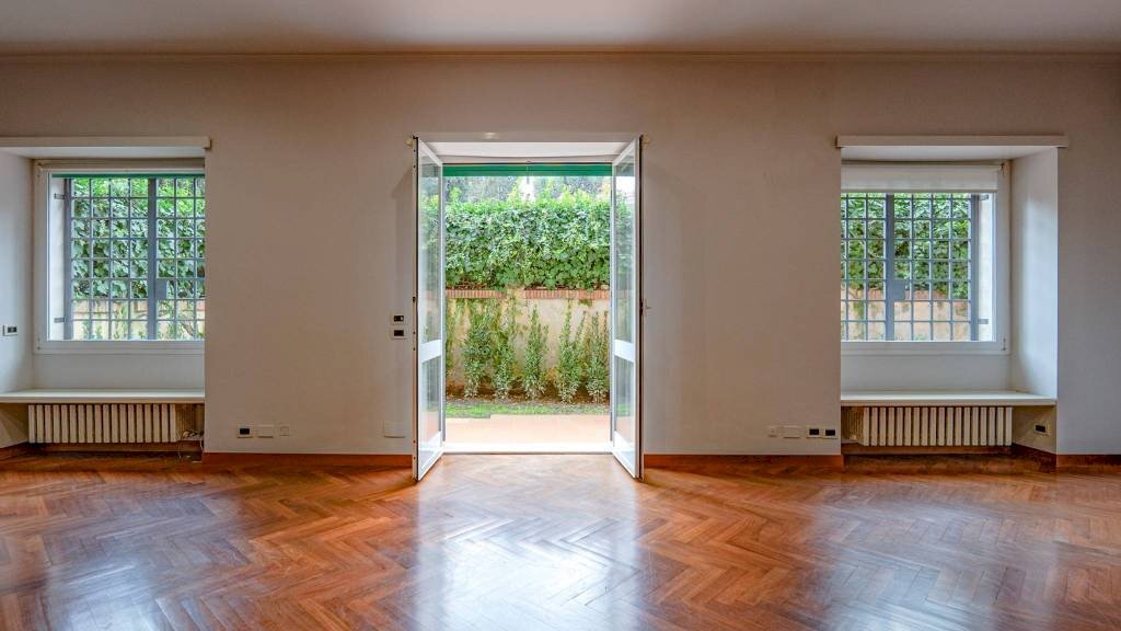 Salone - Quadrilocale via di Trasone, 16, Roma - foto 2