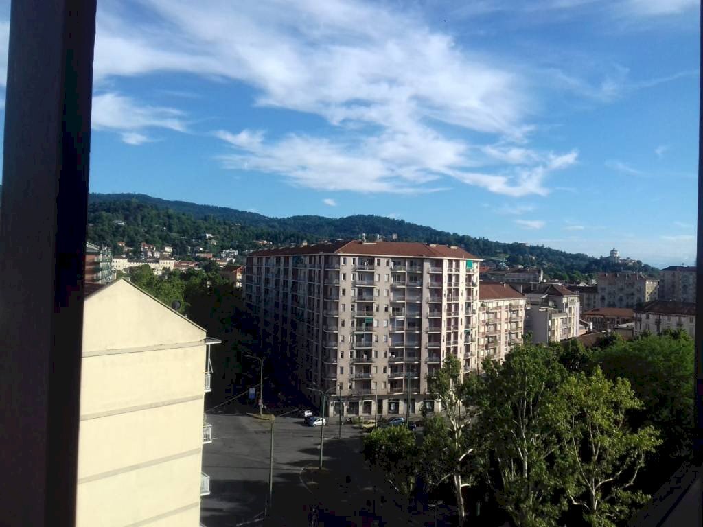 Vista - Two-room apartment via Montalto, 3, Torino (neighborhood Vanchiglietta) - photo 2