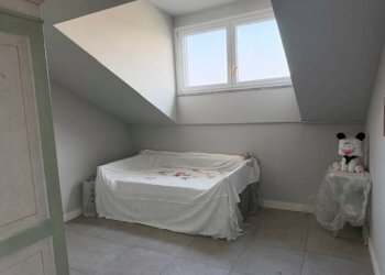 Camera da letto - Bilocale via Pescarito, 18, San Mauro Torinese - foto 11