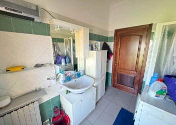 Bagno - Appartamento via Castelletto Stura, 181, Centallo - foto 3