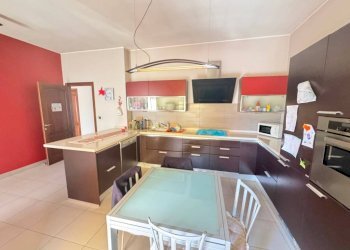 Cucina - Appartamento via Castelletto Stura, 181, Centallo - foto 6