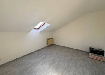 Stanza non arredata - Appartamento via Castelletto Stura, 181, Centallo - foto 13