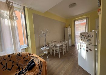 IMG_6206 - Appartamento viale Violini Rollino, 6, Genova (zona Sestri Ponente) - foto 3