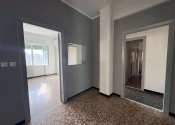 IMG_6370 - Apartment via Sacheri, 2, Genova (neighborhood Marassi) - photo 4