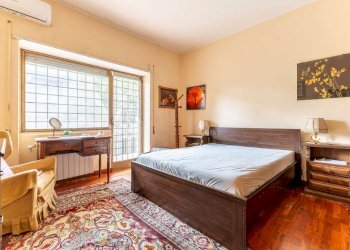 Camera da letto 3. - Quadrilocale via Della Maratona, Roma - foto 20