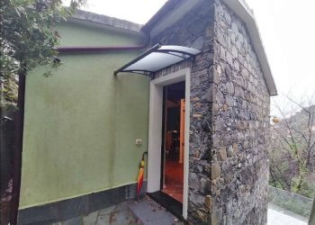 Facciata - Villa all'asta strada Consortile Forno Vallette, Zoagli - foto 8