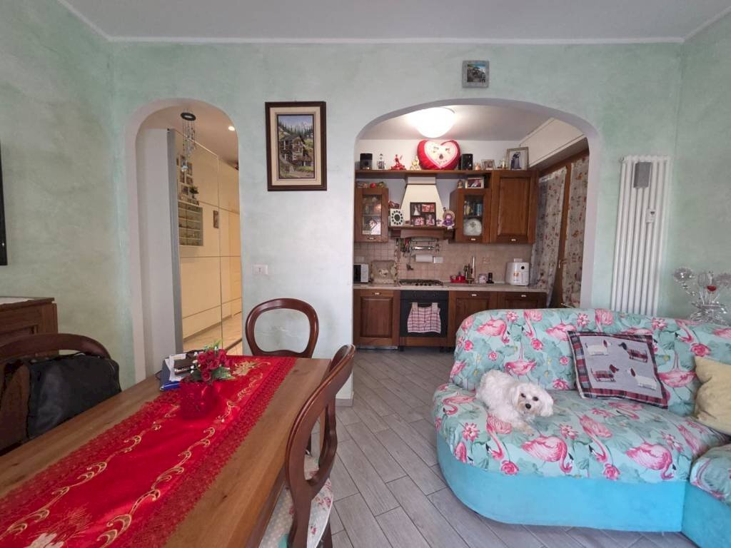 Salone - Trilocale salita Torre del Menegotto, 41, frazione San Massimo, Rapallo - foto 1