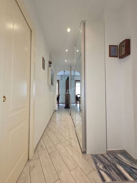 Corridoio - Trilocale salita Torre del Menegotto, 41, frazione San Massimo, Rapallo - foto 2