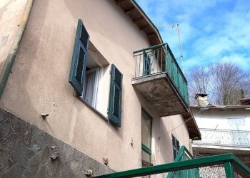 Facciata - Quadrilocale Località Vicosoprano, 27, Rezzoaglio - foto 5