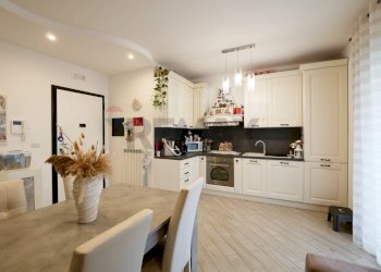 Cucina - Trilocale via Fratelli Spizzico
 
10, Bari - foto 6