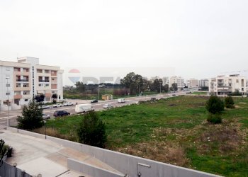 Edificio all\'aperto - Trilocale via Fratelli Spizzico
 
10, Bari - foto 14