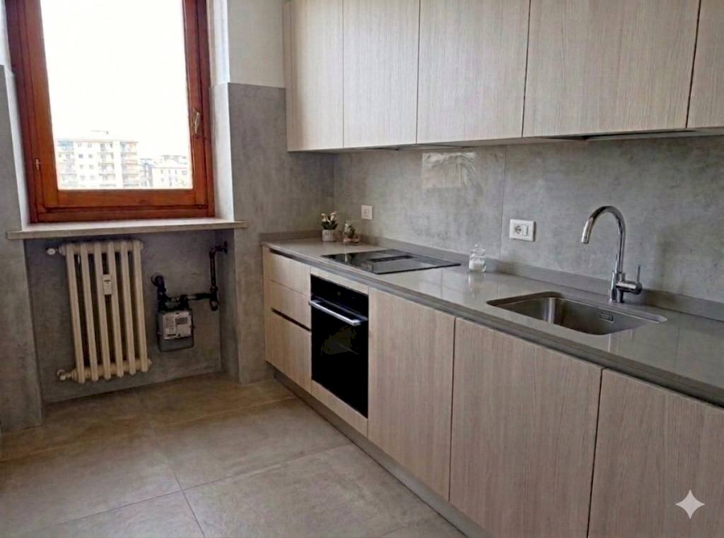 Angolo cottura - Trilocale via Giuseppe Giacosa, 12, Moncalieri - foto 2