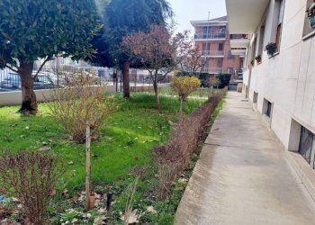 Giardino - Three-room apartment via Giuseppe Giacosa, 12, Moncalieri - photo 41