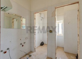 Stanza vuota - Commercial Premises Via Cisternino /S.p. 134, Locorotondo - photo 6