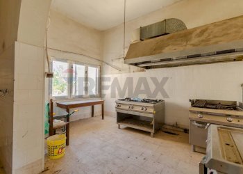Cucina - Commercial Premises Via Cisternino /S.p. 134, Locorotondo - photo 11