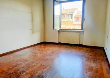 Camera da letto - Quadrilocale via Torino, 69, Trofarello - foto 30